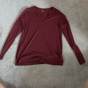 Dark red madewell long sleeve v neck size small